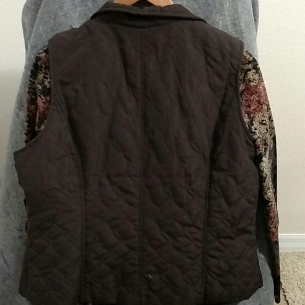 2 Piece Top Set - Picture 3 of 6